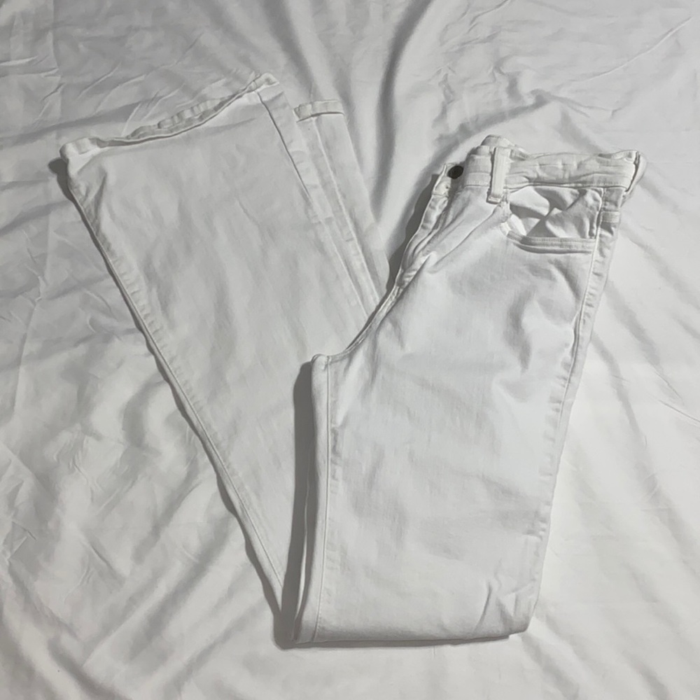 White flares